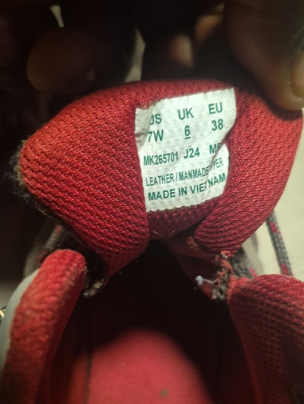 Merrell Women's Gray Hiking Ankle Boots with Red Lining - Picture 10 of 10